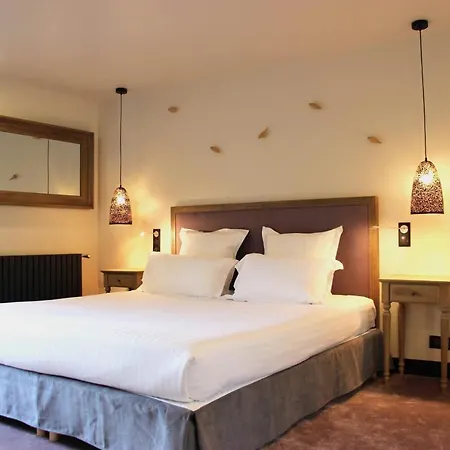 Le Moulin Fouret 3* Saint-Aubin-le-Vertueux