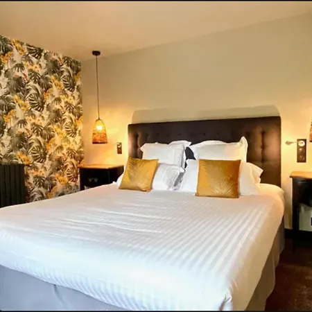 Отель Le Moulin Fouret 3*