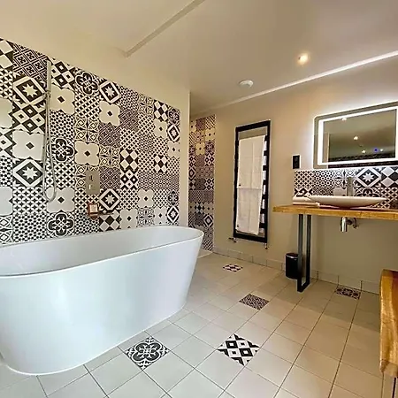 Le Moulin Fouret Hotel 3*